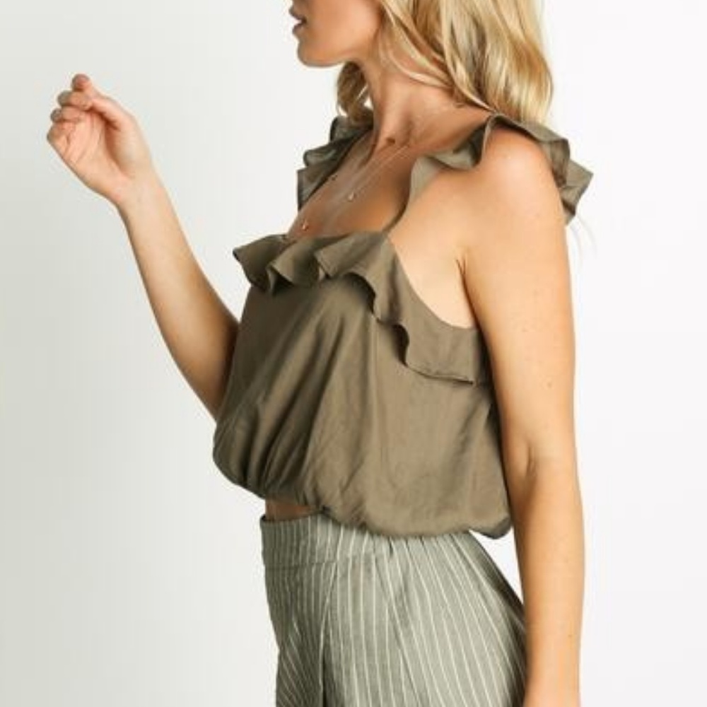 NWT Olive Green Woven Tank Top - Picture 5 of 8